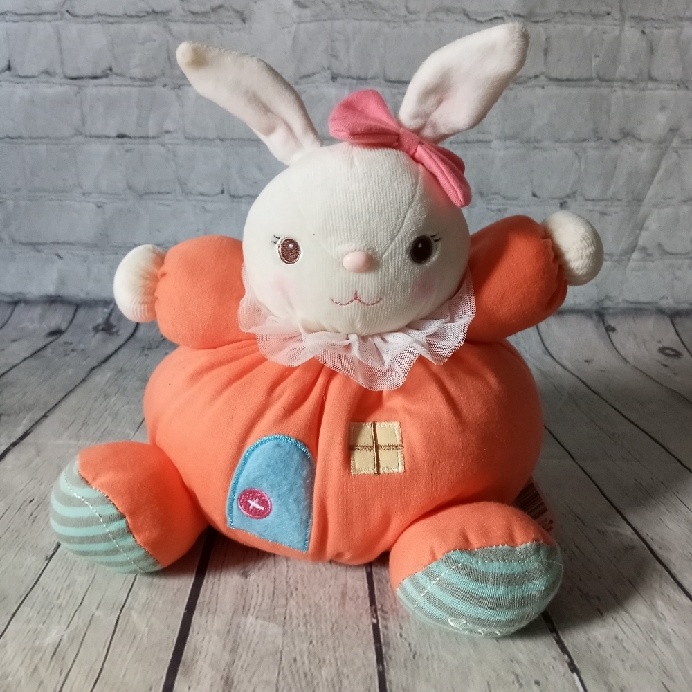 NWOT MeToo plush rabbit for baby